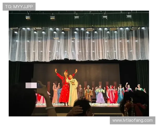 台湾版《红楼梦》:一场跨越时空的东方美学盛宴 台湾版《红楼梦》:一场跨越时空的东方美学盛宴